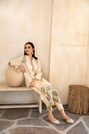 Royal Lawn 2 pc Stitched (OFF WHITE)