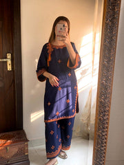 Lawn 2 pc (Special Balochi karahi Blue)